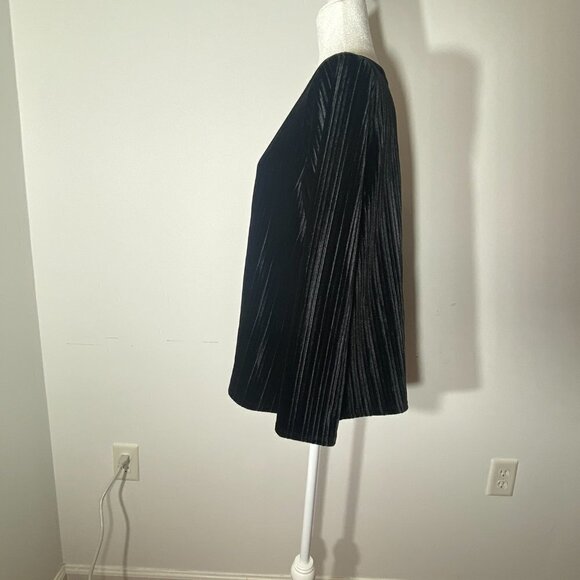 J. Jill Velour Black Long Sleeve Top Size Medium Petite - Picture 3 of 8